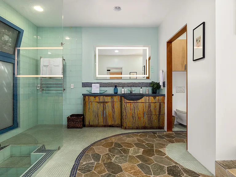 2419 Ocean Ave — Photo 30
