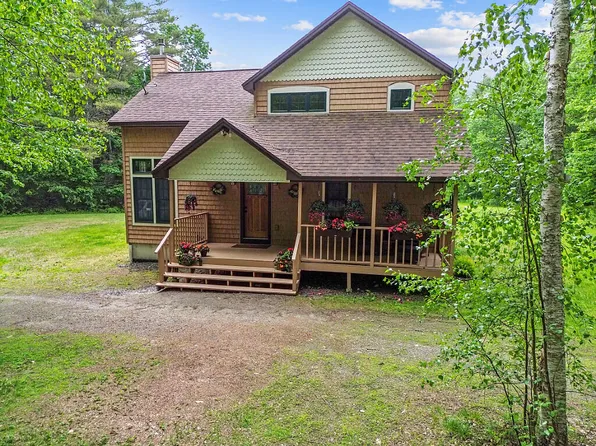 61 Dry Point Drive, Rome, ME 04963