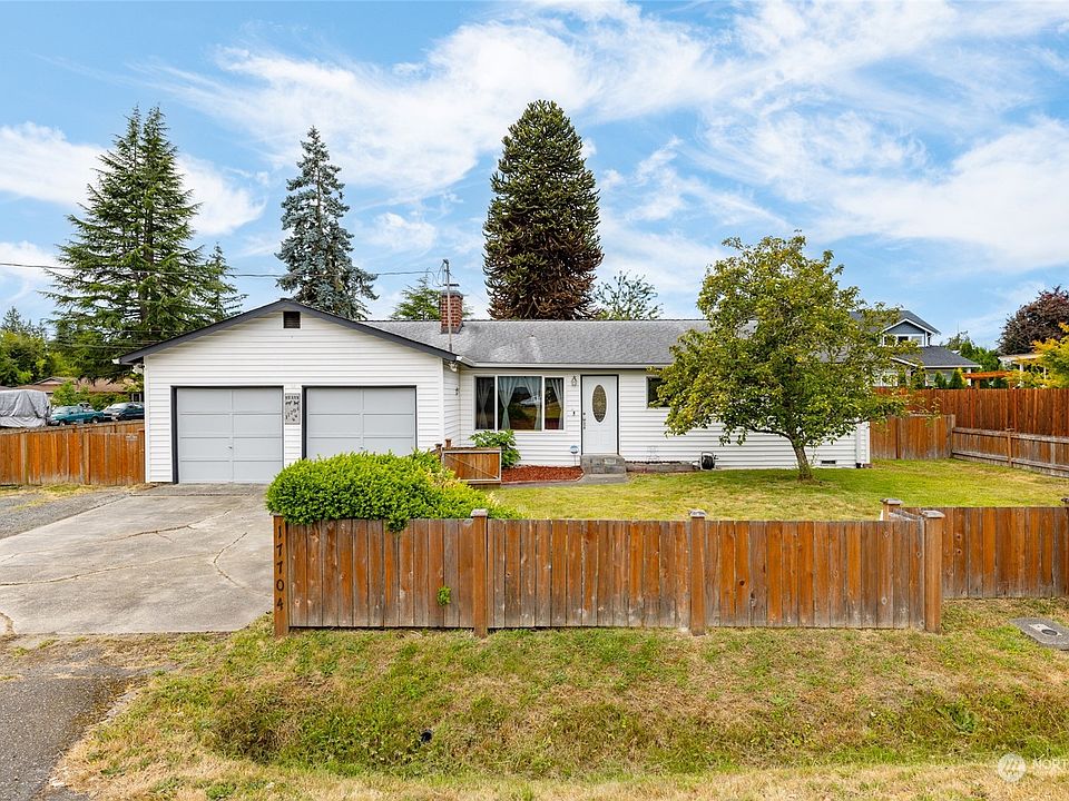 1st image of 17704 Spruce Way