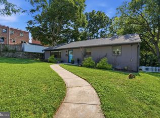 6910 Cliff Rd, Philadelphia, PA 19128