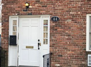 44 Valley Rd #1ST, Port Washington, NY 11050