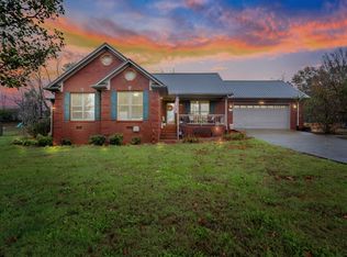 20 Eastridge Rd, Fayetteville, TN 37334