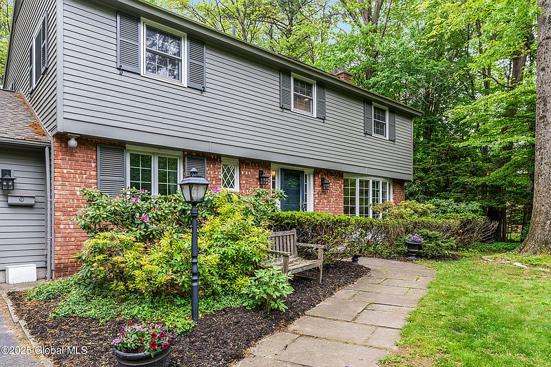 3rd image of 78 Mosher Road