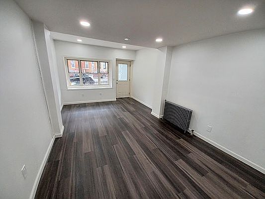 1st image of 1212 8th Ave #1