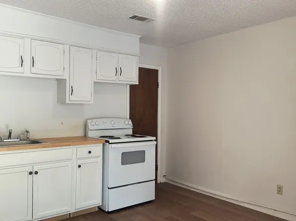 901 E 29th Ave #5, Pine Bluff, AR 71601