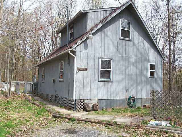 1st image of 20 Hydaway Ln