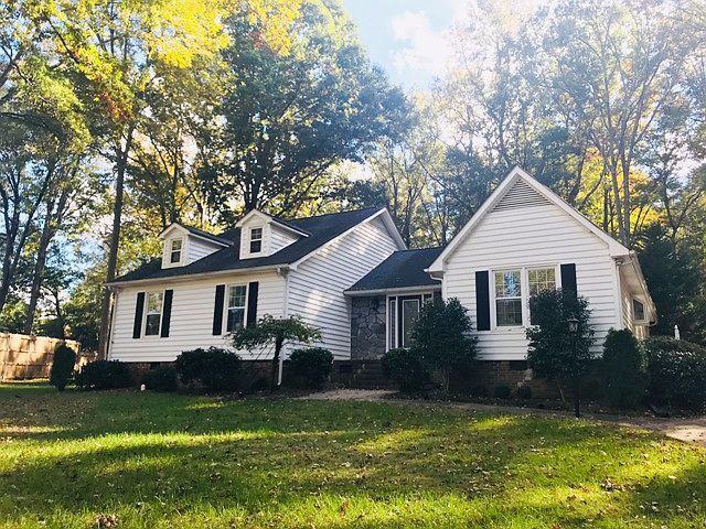1st image of 816 Willowhaven Ct