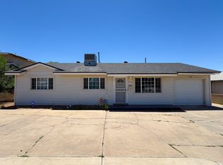 3808 Candelaria Rd NE, Albuquerque, NM 87110