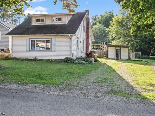 12115 9th Ave, Millersport, OH 43046