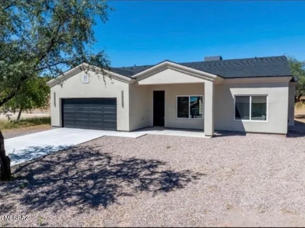 370 Willow Dr, Rio Rico, AZ 85648