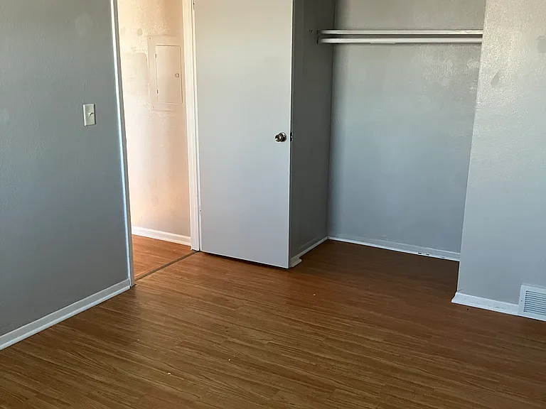 3438 Heatherton Dr #6 — Photo 8
