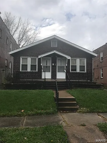 6830 Waldemar Ave #B Photo 1 6830 Waldemar Ave #B Photo 1