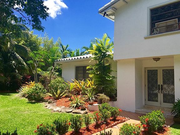 3rd image of 9860 NW 26th St #1