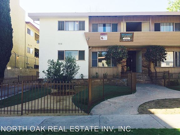 2nd image of 1837 N Gramercy Pl #3344659