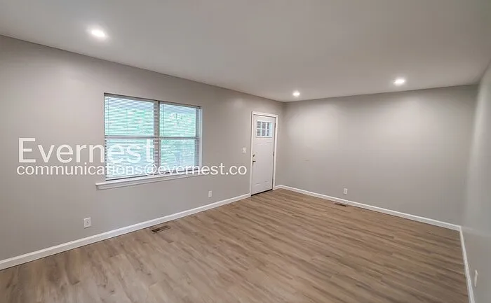 1020 Wynnwood Rd — Photo 6