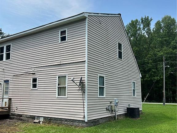 5th image of 4745 Sondej Ave