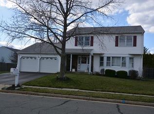 14 Wetherhill Way, Dayton, NJ 08810