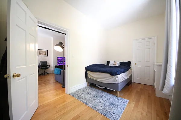 Rented by (Legacy) NY Quality Living Uptown | media 27