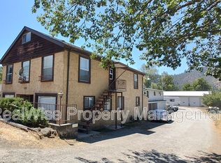 333 S Old Pacific Hwy APT 5, Myrtle Creek, OR 97457