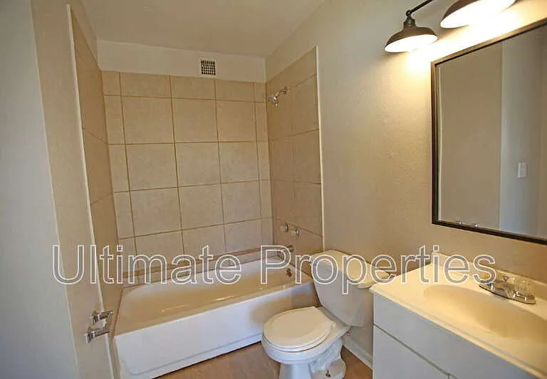 6755 W Montebello Ave — Photo 13