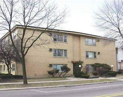 1st image of 301 W Chicago Ave #1NW