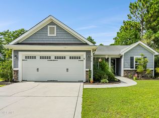 416 Blue Pennant Ct, Sneads Ferry, NC 28460