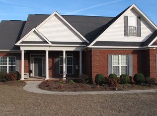 901 Cliett Rd, Byron, GA 31008