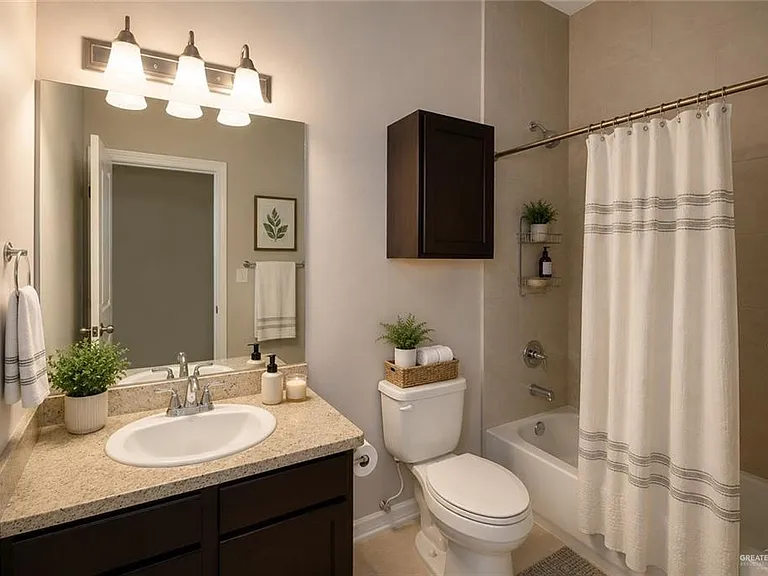 2705 Mimosa St #10 — Photo 7