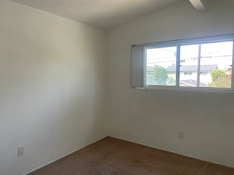 413 N Prospect Ave — Photo 28