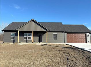 1413 N Thornton St, Richmond, MO 64085