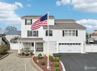 415 Lorillard Ave, Union Beach, NJ 07735