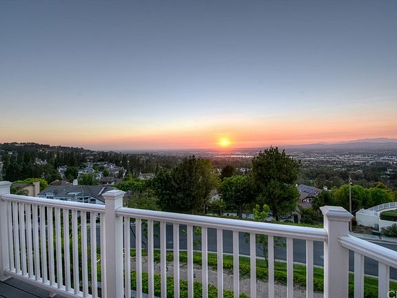 5th image of 5091 E Chalice Ln