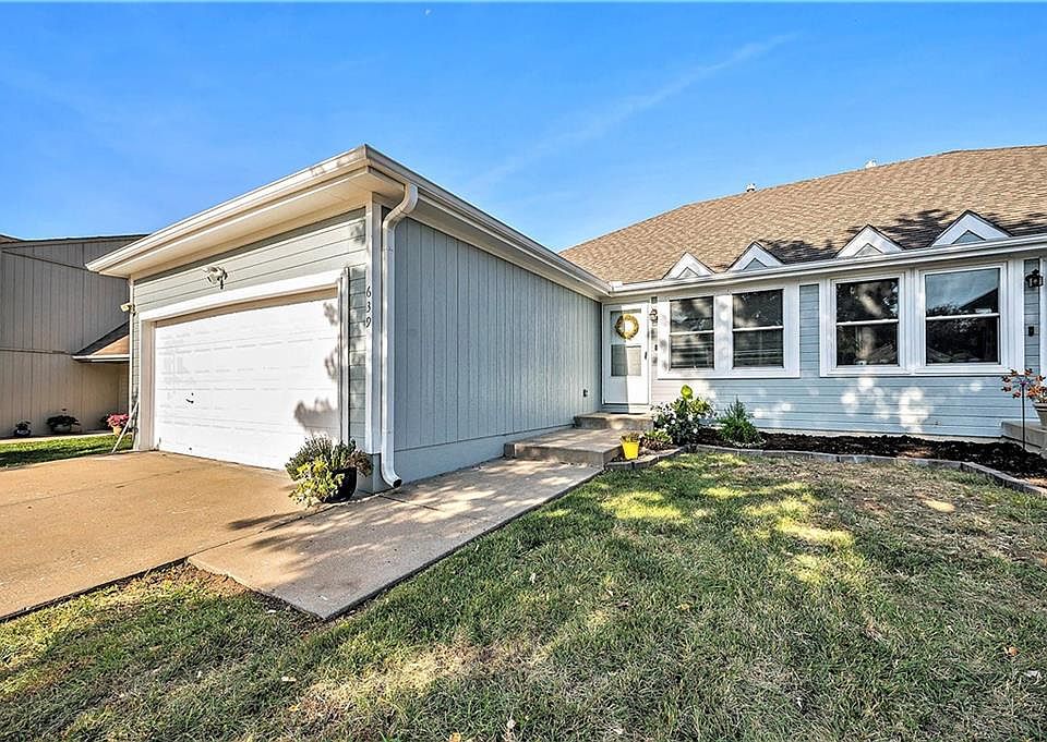 1st image of 639 NE Swann Cir