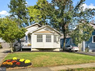 327 W Madison Ave, Magnolia, NJ 08049