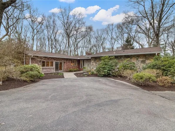 73 Carrs Pond Rd, West Greenwich, RI 02817