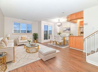 2001 Bonnymede Dr #140, Mississauga, ON L5J4H8