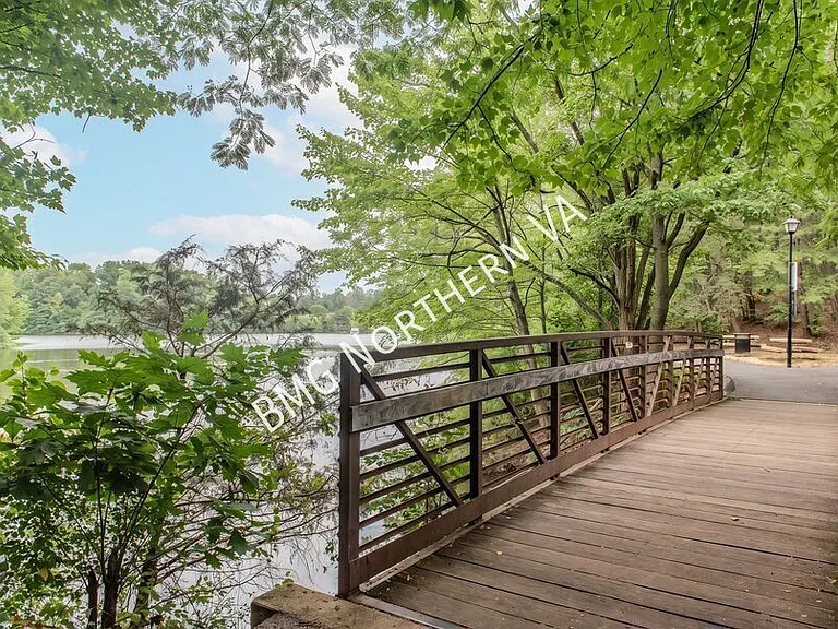 6001 Keble Dr — Photo 78