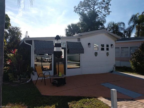 2nd image of 10810 Little Heron Cir