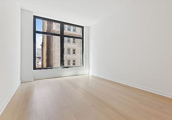 4th image of 77 Charlton St #S6d