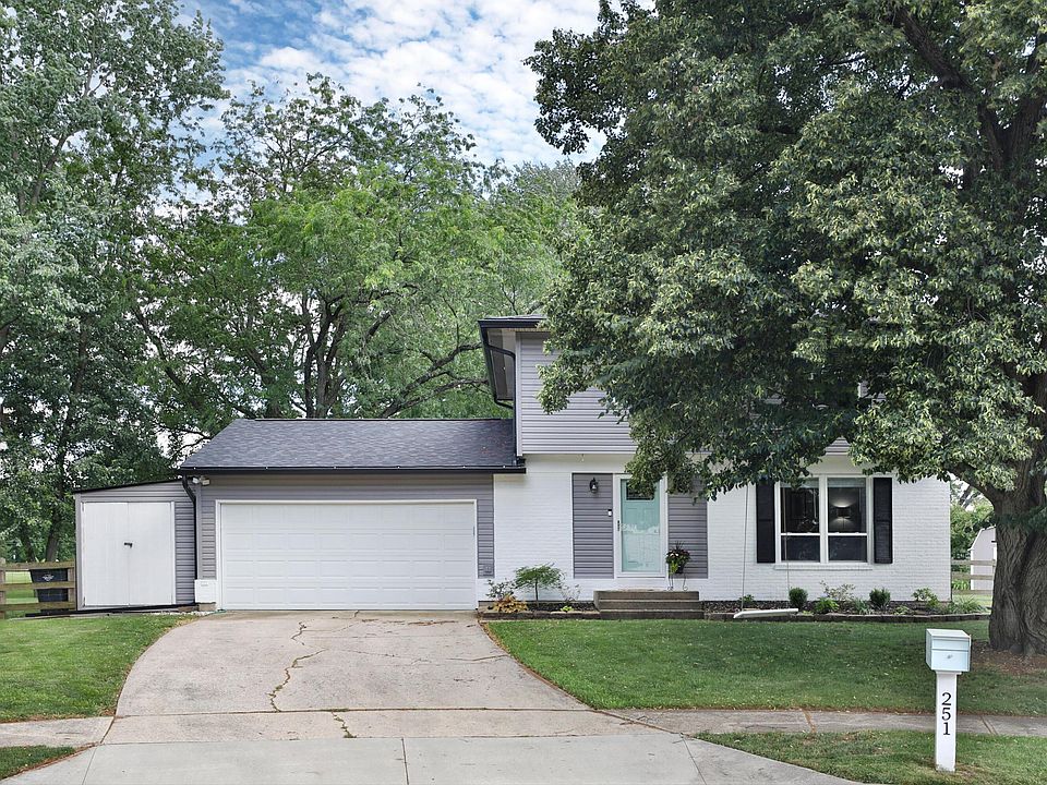 1st image of 251 Cotswold Pl