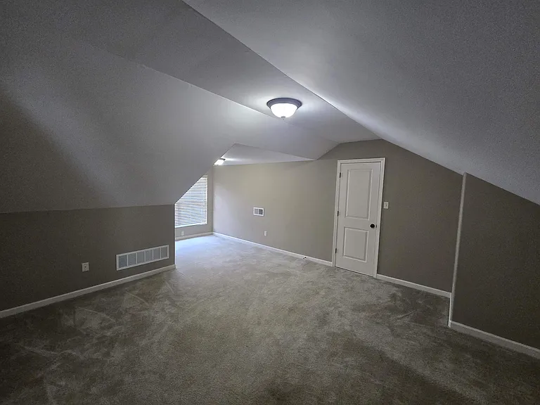 8949 Poplar Pike — Photo 28
