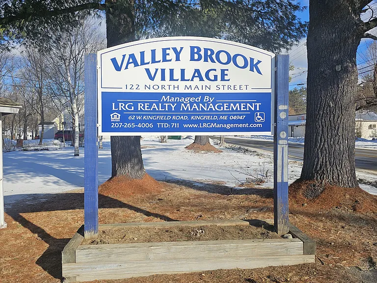 Valley Brook Village — Photo 5