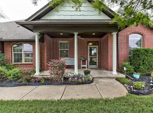 11208 Sturbridge Rd, Oklahoma City, OK 73162