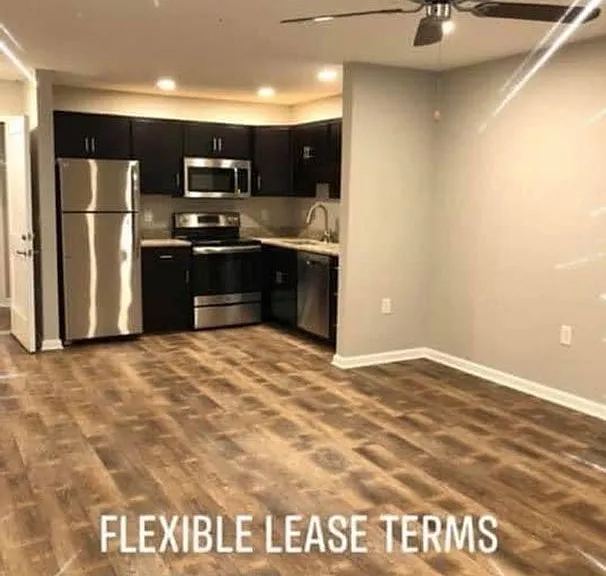 Park Place Apartments — Photo 33