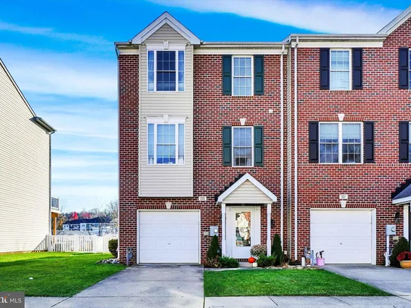 233 N Front St, New Freedom, PA 17349