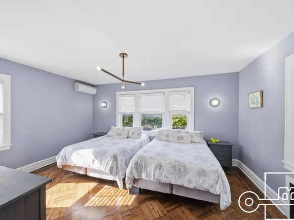 1253 East 28th Street image 9 of 24