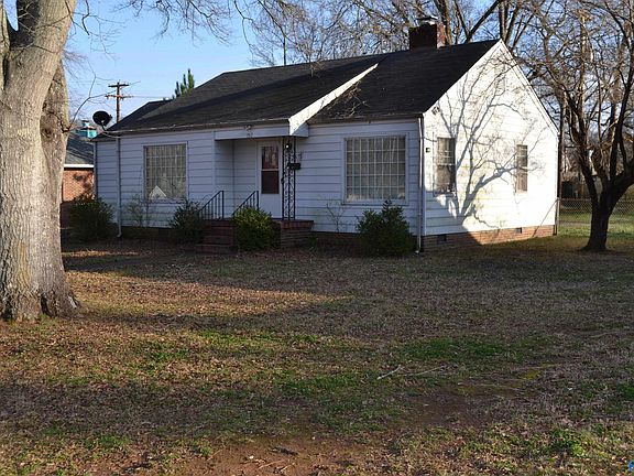 5th image of 1517 Chestnut St SE