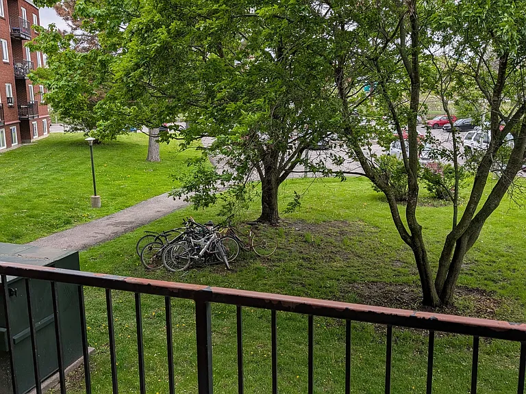 2044 Arrowsmith Dr #202A — Photo 17