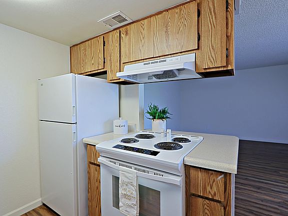 4th image of 1239 S Dorsey Ln APT 103