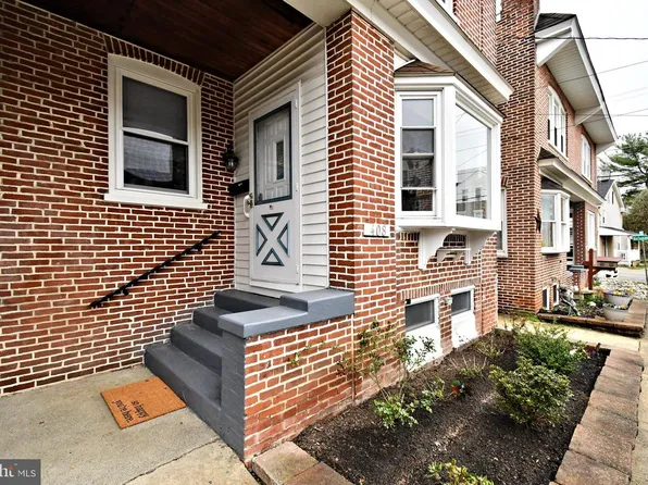 408 1st Ave, Phoenixville, PA 19460